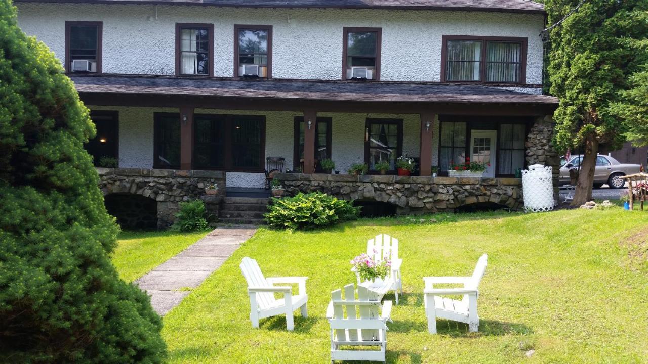 Rock Castle Resort 乔治湖 外观 照片