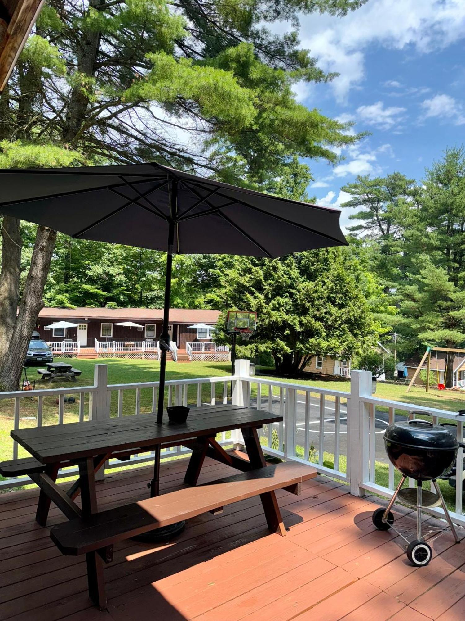 Rock Castle Resort 乔治湖 外观 照片